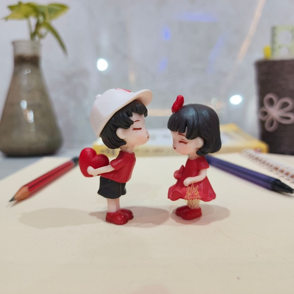 142 Miniature Couple for Home Decor - Image 1