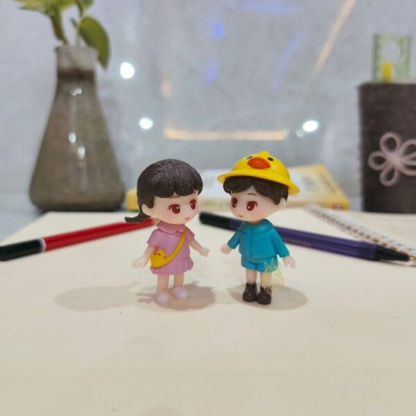 Miniature Couple for Home Decoration
