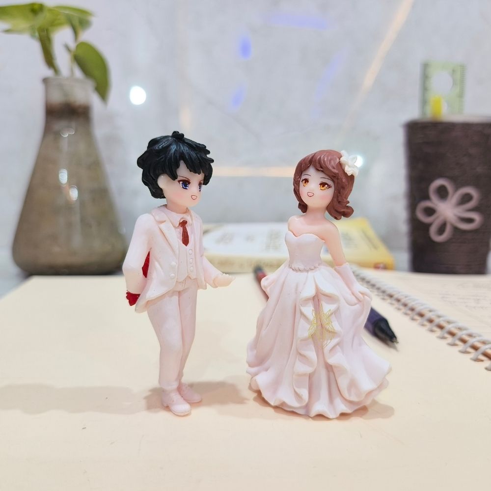 69 Miniature Couple for Garden Decor - Image 1