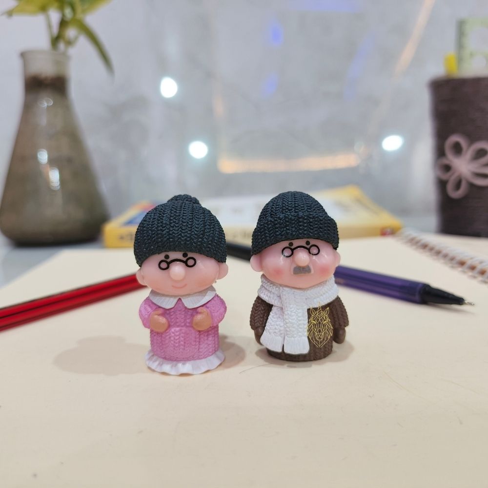 182 Miniature Old Couple For Home Decor - Image 1